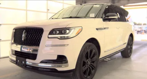 White 2022 Lincoln Navigator Black Label for sale in Jacksonville, FL