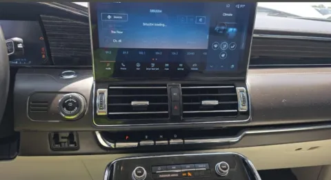 More photos of 2022 Lincoln Navigator Black Label at Gravity Autos Jacksonville, FL