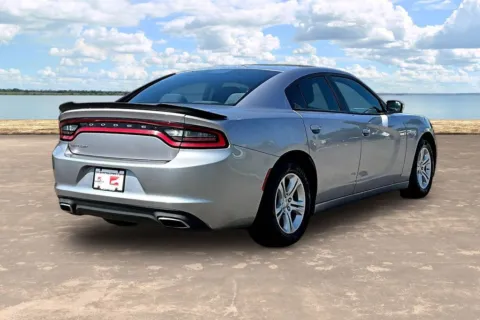 More photos of 2017 Dodge Charger SE at Gravity Autos Jacksonville, FL