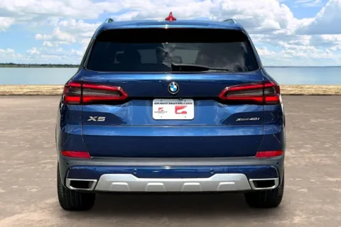 More photos of 2019 BMW X5 xDrive40i at Gravity Autos Jacksonville, FL