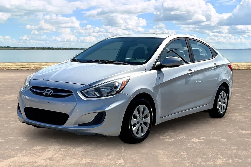Silver 2017 Hyundai Accent SE for sale in Jacksonville, FL