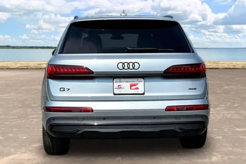 More photos of 2023 Audi Q7 45 Premium Plus at Gravity Autos Jacksonville, FL