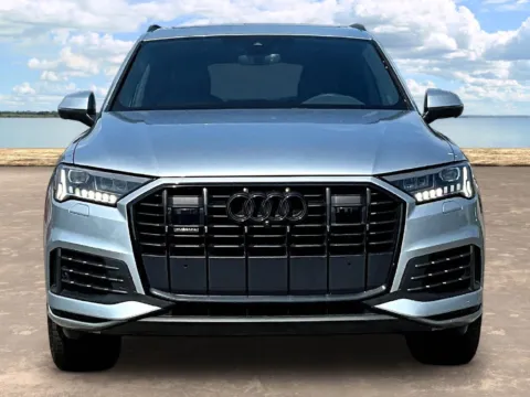 Photos of 2023 Audi Q7 45 Premium Plus for sale in Jacksonville, FL at Gravity Autos Jacksonville
