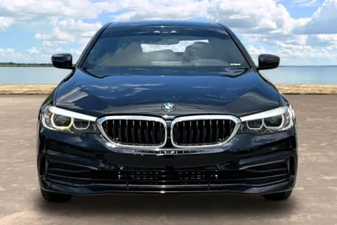 Photos of 2019 BMW 5 Series 530i for sale in Jacksonville, FL at Gravity Autos Jacksonville