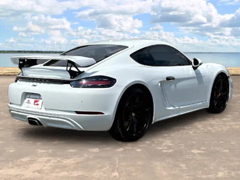 More photos of 2023 Porsche 718 Cayman at Gravity Autos Jacksonville, FL
