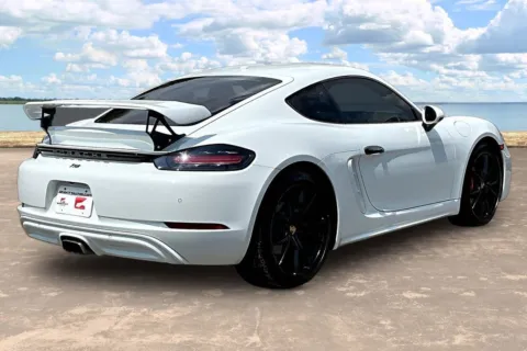 More photos of 2023 Porsche 718 Cayman at Gravity Autos Jacksonville, FL