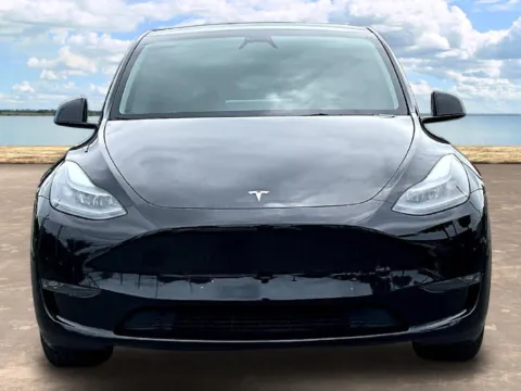 Photos of 2024 Tesla Model Y Long Range for sale in Jacksonville, FL at Gravity Autos Jacksonville