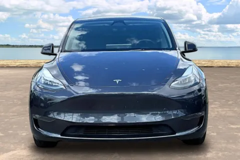 Photos of 2024 Tesla Model Y Long Range for sale in Jacksonville, FL at Gravity Autos Jacksonville