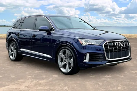 Another view of 2020 Audi Q7 55 Prestige for sale in Jacksonville, FL at Gravity Autos Jacksonville