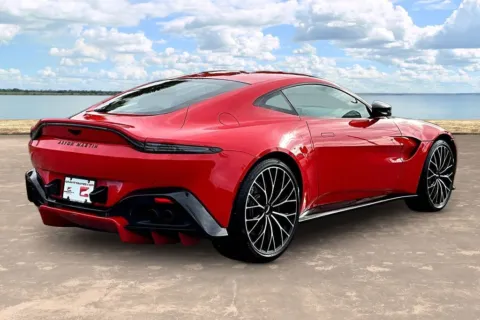 More photos of 2022 Aston Martin Vantage F1 Edition at Gravity Autos Jacksonville, FL