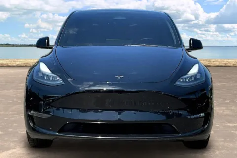Photos of 2023 Tesla Model Y Long Range for sale in Jacksonville, FL at Gravity Autos Jacksonville