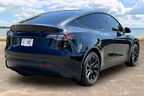 More photos of 2023 Tesla Model Y Long Range at Gravity Autos Jacksonville, FL