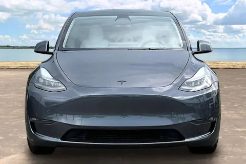Photos of 2023 Tesla Model Y Performance for sale in Jacksonville, FL at Gravity Autos Jacksonville