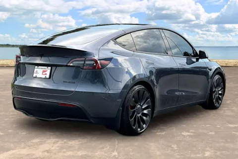 More photos of 2023 Tesla Model Y Performance at Gravity Autos Jacksonville, FL