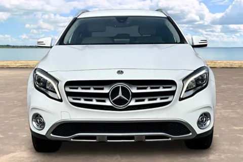 Photos of 2020 Mercedes-Benz GLA 250 for sale in Jacksonville, FL at Gravity Autos Jacksonville