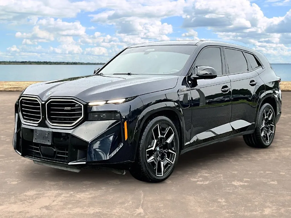 2023 BMW XM