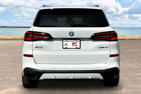 More photos of 2021 BMW X5 sDrive40i at Gravity Autos Jacksonville, FL