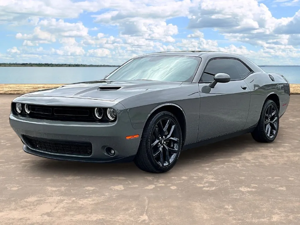 2023 Dodge Challenger SXT