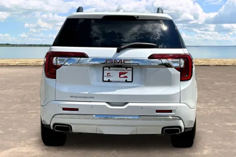 More photos of 2020 GMC Acadia Denali at Gravity Autos Jacksonville, FL