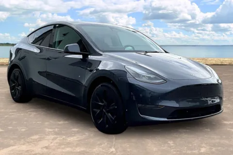 Another view of 2025 Tesla Model Y Long Range for sale in Jacksonville, FL at Gravity Autos Jacksonville