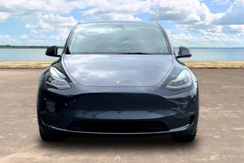 Photos of 2025 Tesla Model Y Long Range for sale in Jacksonville, FL at Gravity Autos Jacksonville