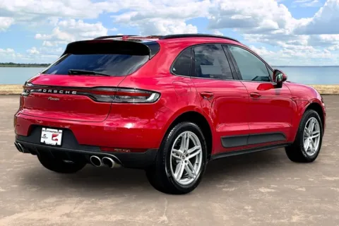 More photos of 2019 Porsche Macan at Gravity Autos Jacksonville, FL