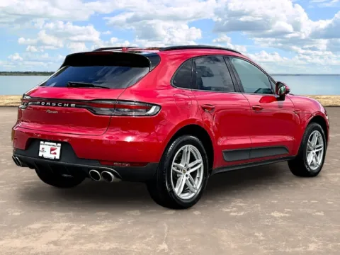 More photos of 2019 Porsche Macan at Gravity Autos Jacksonville, FL