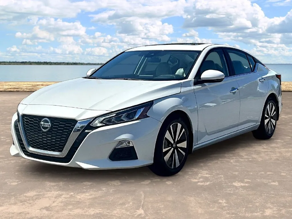 2022 Nissan Altima