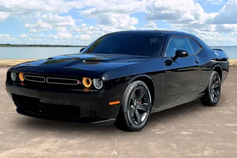 Black 2019 Dodge Challenger SXT for sale in Jacksonville, FL