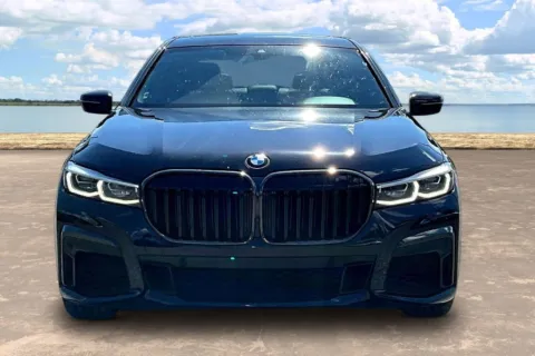 Photos of 2021 BMW 7 Series 750i xDrive for sale in Jacksonville, FL at Gravity Autos Jacksonville