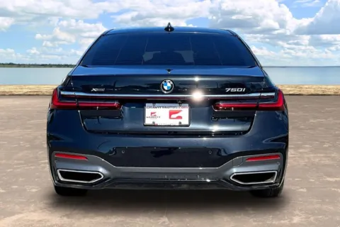 More photos of 2021 BMW 7 Series 750i xDrive at Gravity Autos Jacksonville, FL