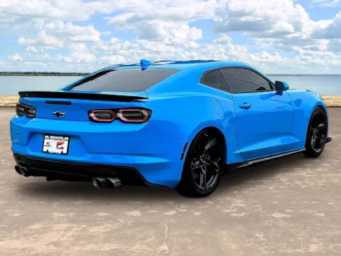 More photos of 2022 Chevrolet Camaro SS at Gravity Autos Jacksonville, FL