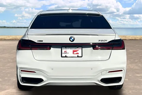 More photos of 2022 BMW 7 Series 750i xDrive at Gravity Autos Jacksonville, FL