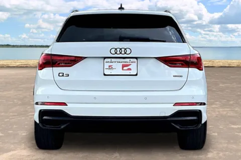 More photos of 2021 Audi Q3 Premium at Gravity Autos Jacksonville, FL