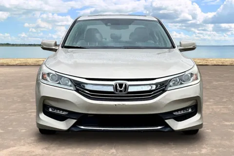 Photos of 2017 Honda Accord EX-L for sale in Jacksonville, FL at Gravity Autos Jacksonville