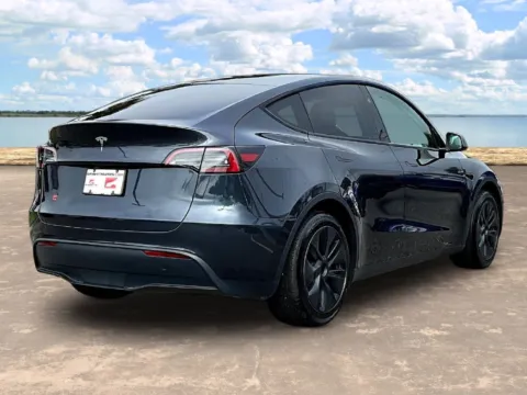 More photos of 2024 Tesla Model Y Long Range at Gravity Autos Jacksonville, FL