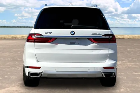 More photos of 2021 BMW X7 xDrive40i at Gravity Autos Jacksonville, FL