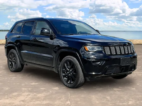 Another view of 2020 Jeep Grand Cherokee Altitude for sale in Jacksonville, FL at Gravity Autos Jacksonville
