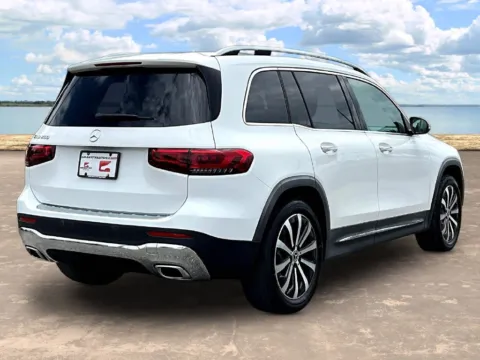 More photos of 2022 Mercedes-Benz GLB 250 at Gravity Autos Jacksonville, FL