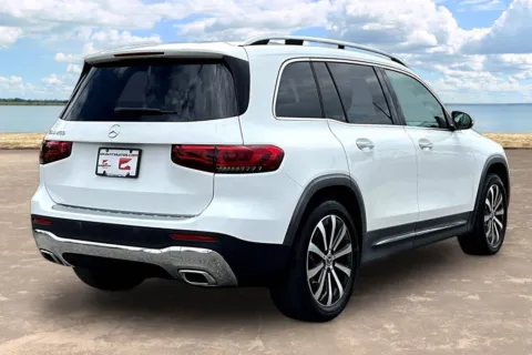 More photos of 2022 Mercedes-Benz GLB 250 at Gravity Autos Jacksonville, FL
