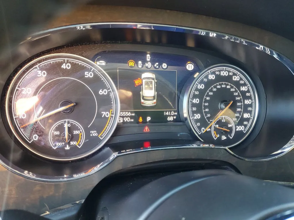 2019 Bentley Bentayga Base - Photo 29