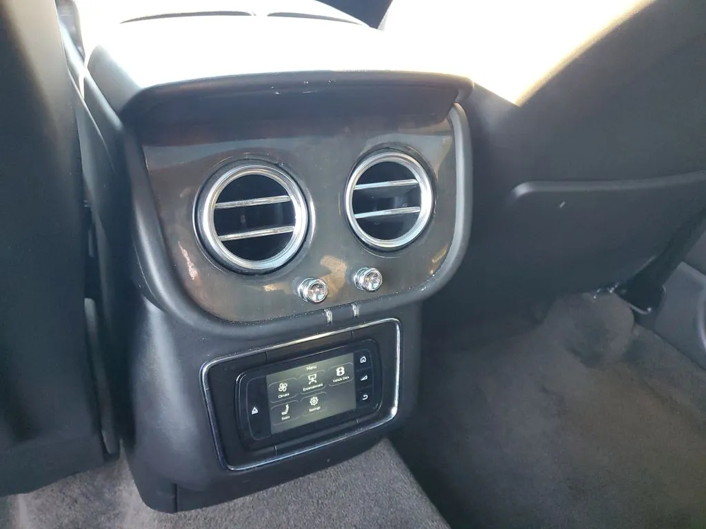 2019 Bentley Bentayga Base - Photo 14