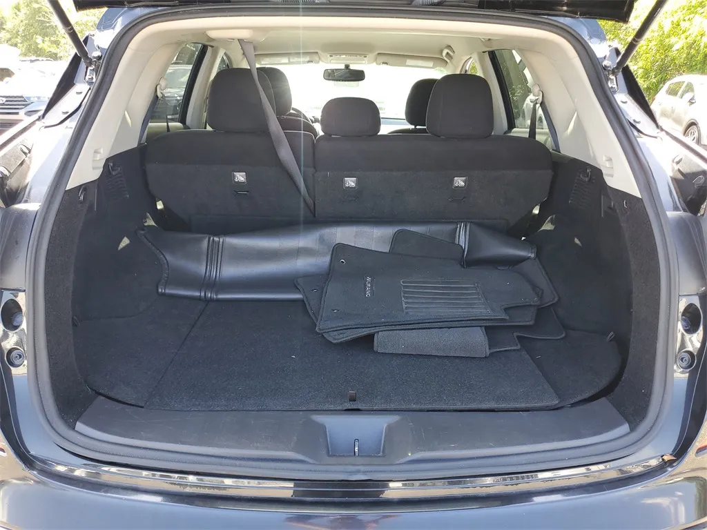 2018 Nissan Murano SV photo 3