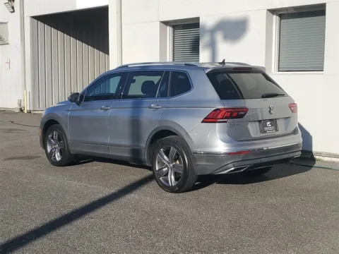 Photos of 2020 Volkswagen Tiguan 2.0T SEL for sale in Jacksonville, FL at Gravity Autos Jacksonville