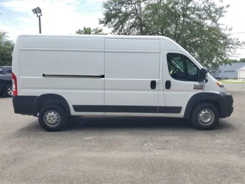 More photos of 2022 Ram ProMaster 2500 High Roof at Gravity Autos Jacksonville, FL