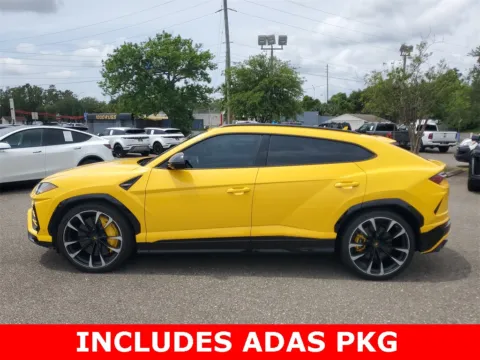Photos of 2019 Lamborghini Urus for sale in Jacksonville, FL at Gravity Autos Jacksonville