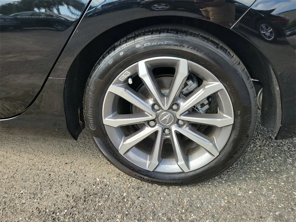 2024 Acura Integra Base photo 3