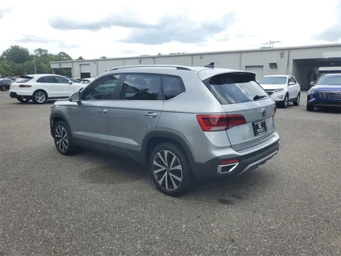 Another view of 2022 Volkswagen Taos 1.5T SE for sale in Jacksonville, FL at Gravity Autos Jacksonville