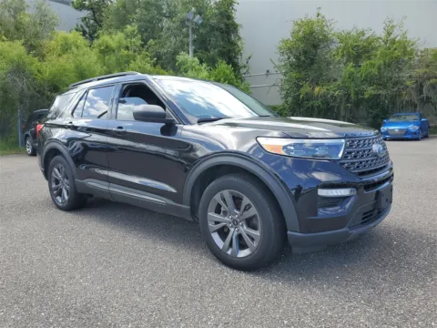 Photos of 2021 Ford Explorer XLT for sale in Jacksonville, FL at Gravity Autos Jacksonville