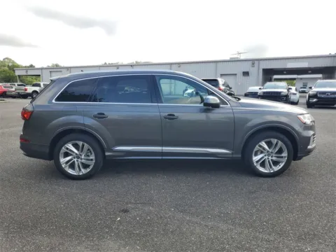 More photos of 2021 Audi Q7 45 Premium Plus at Gravity Autos Jacksonville, FL